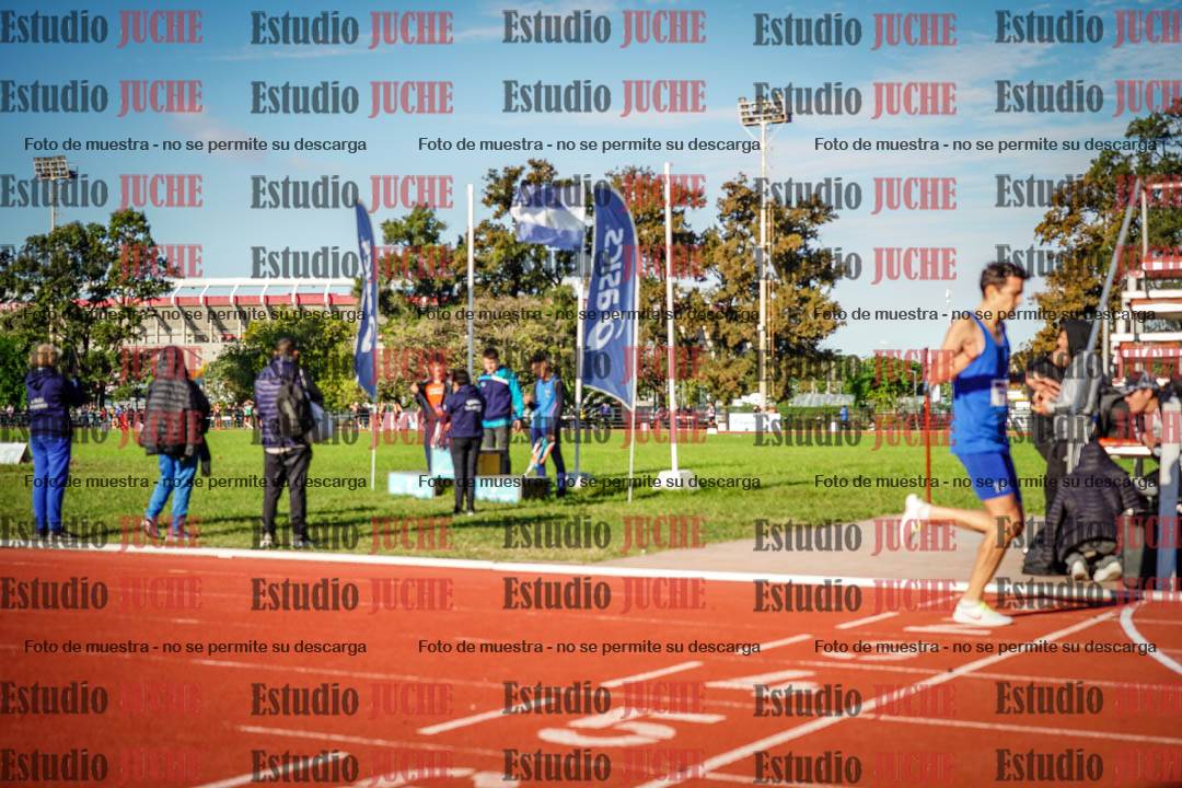 Fotos de los 3000 m llanos de varones