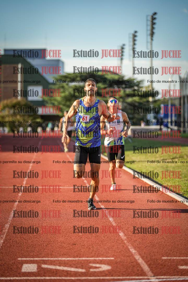 Fotos de los 3000 m llanos de varones