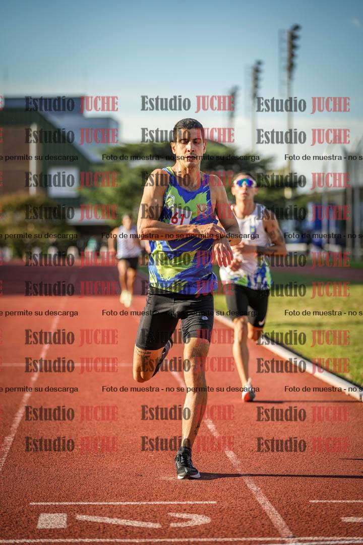 Fotos de los 3000 m llanos de varones