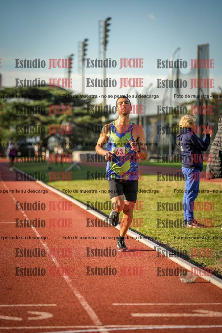 Fotos de los 3000 m llanos de varones
