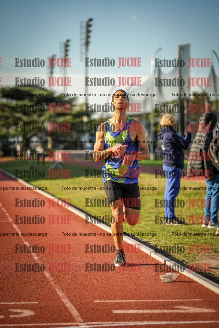Fotos de los 3000 m llanos de varones