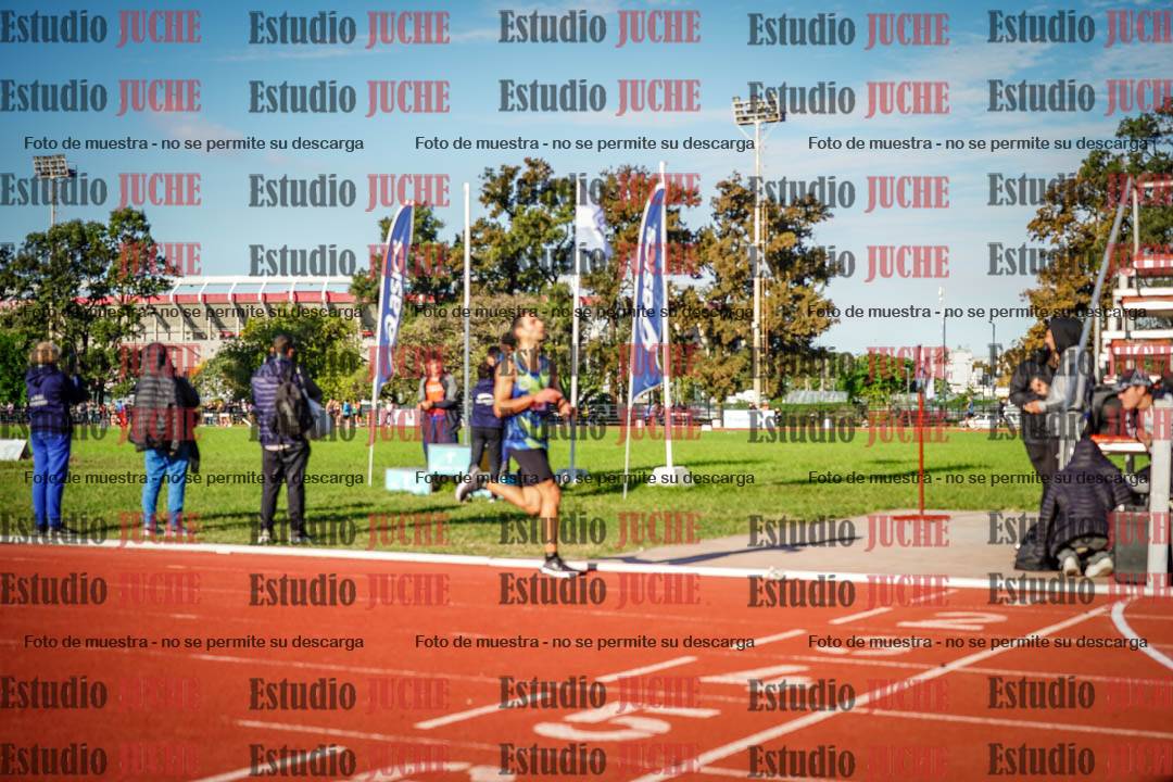 Fotos de los 3000 m llanos de varones