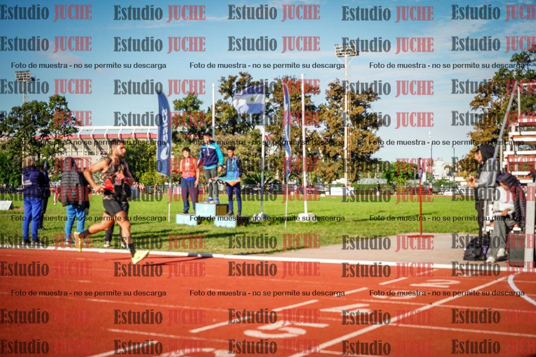 Fotos de los 3000 m llanos de varones