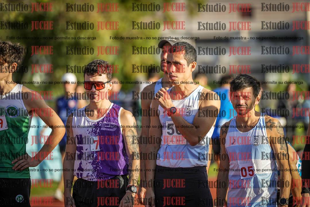 Fotos de los 3000 m llanos de varones