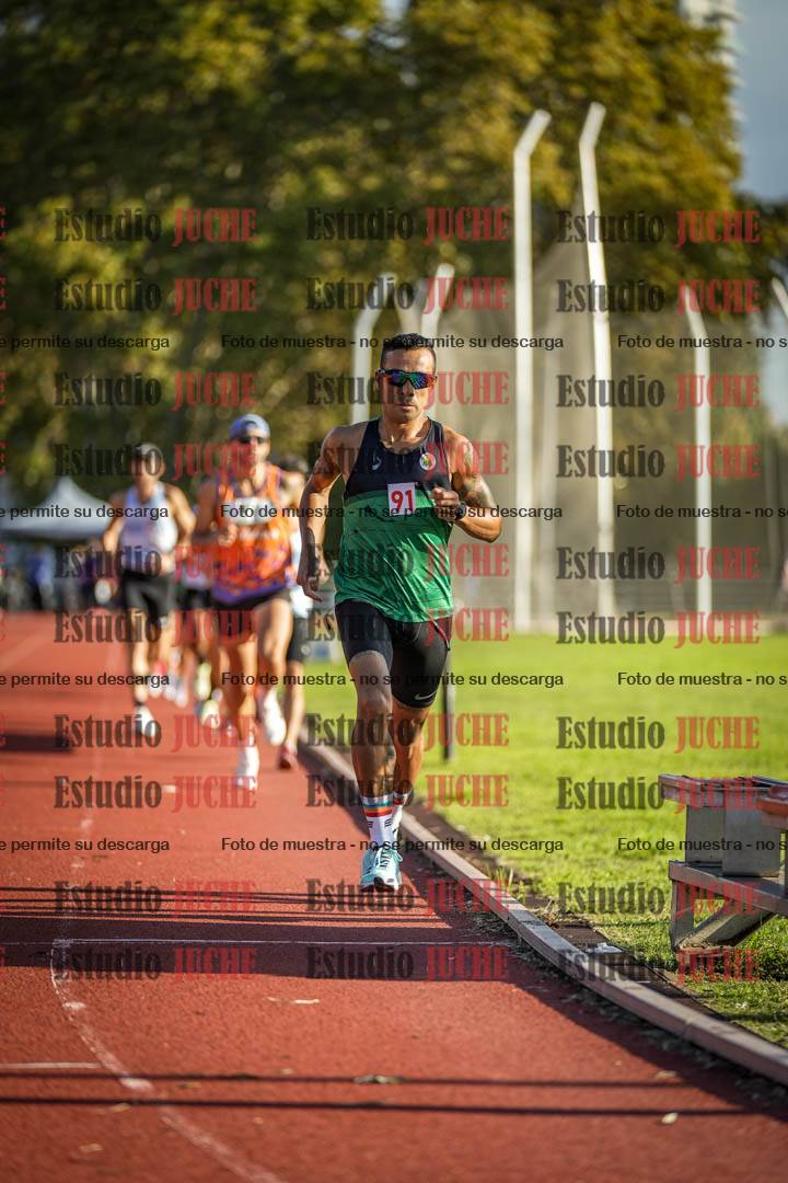 Fotos de los 3000 m llanos de varones