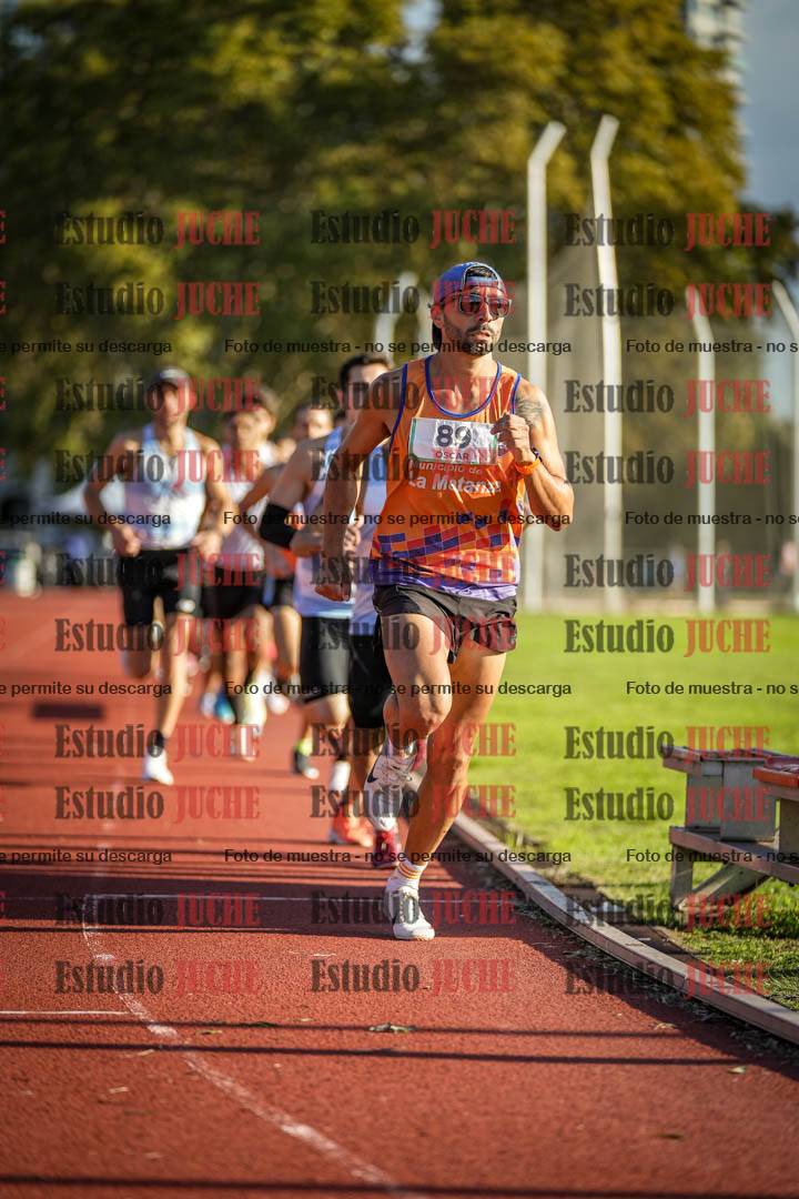 Fotos de los 3000 m llanos de varones