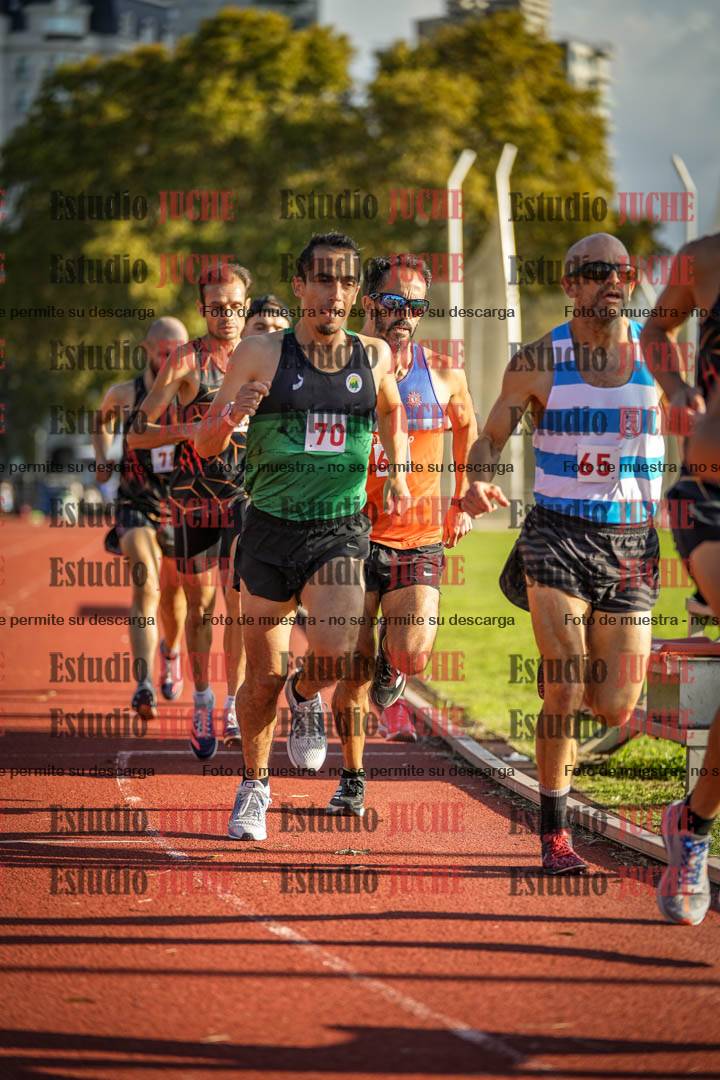 Fotos de los 3000 m llanos de varones