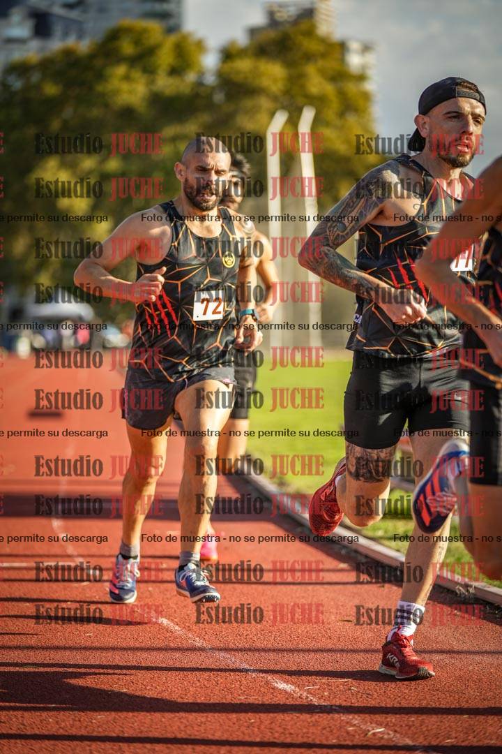 Fotos de los 3000 m llanos de varones