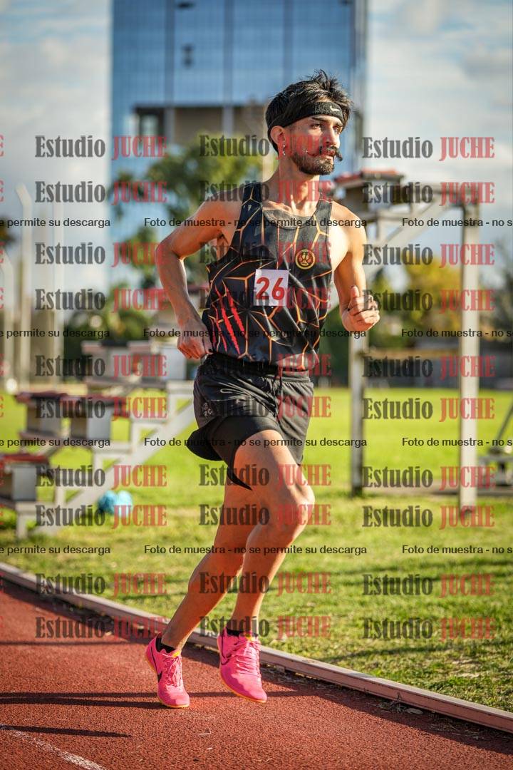 Fotos de los 3000 m llanos de varones