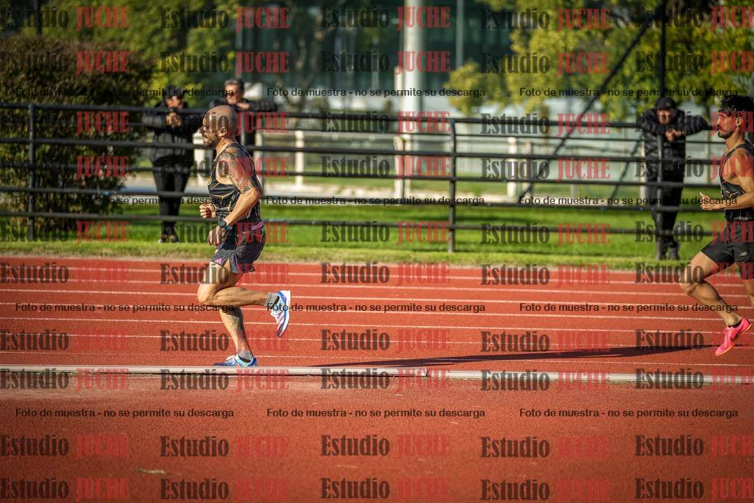 Fotos de los 3000 m llanos de varones