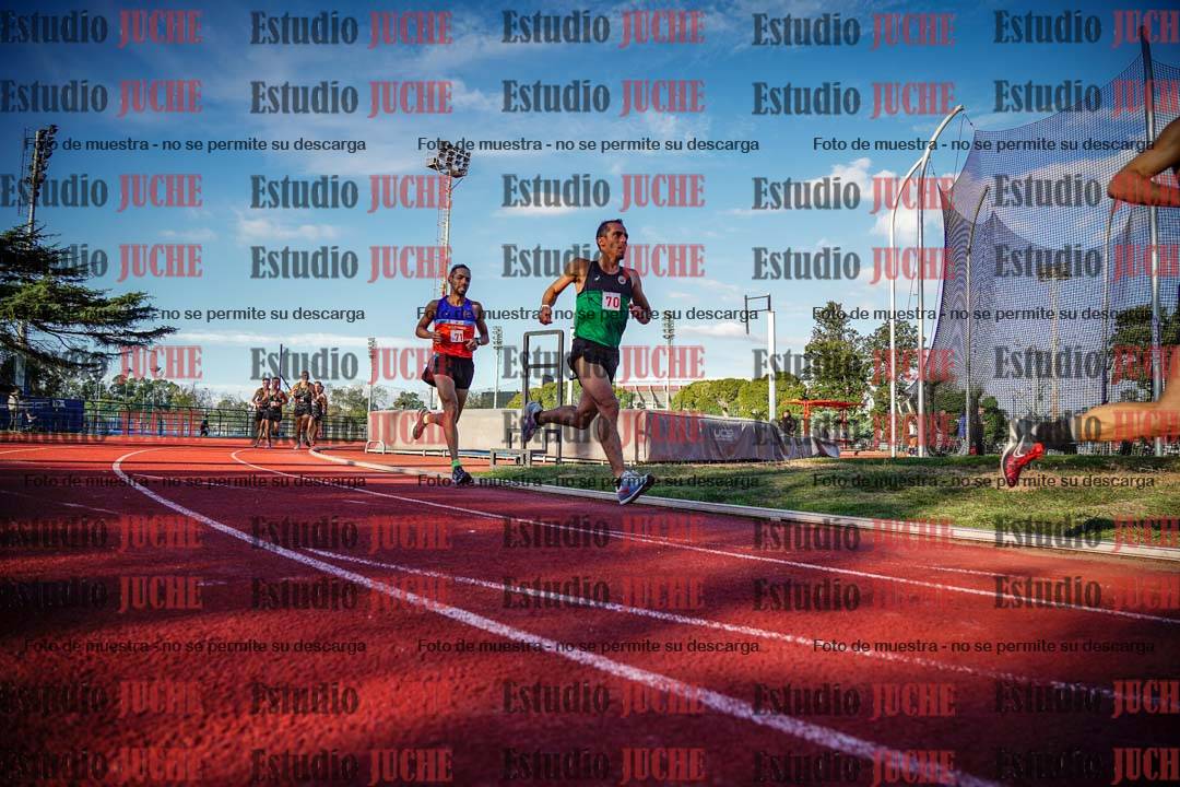 Fotos de los 3000 m llanos de varones