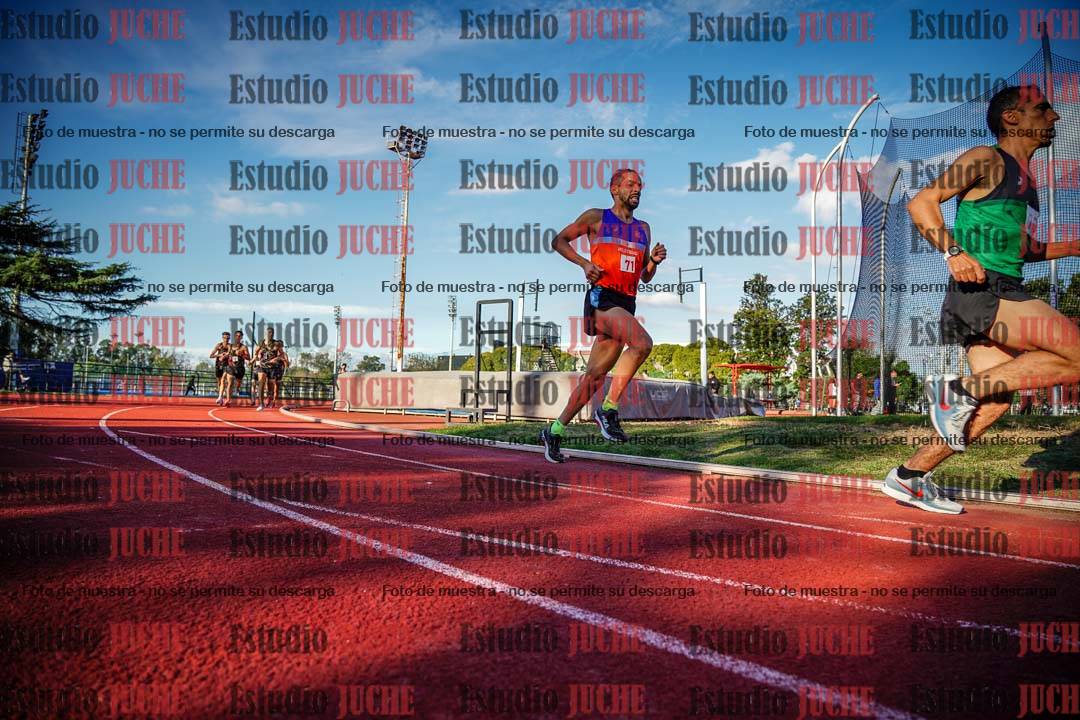 Fotos de los 3000 m llanos de varones