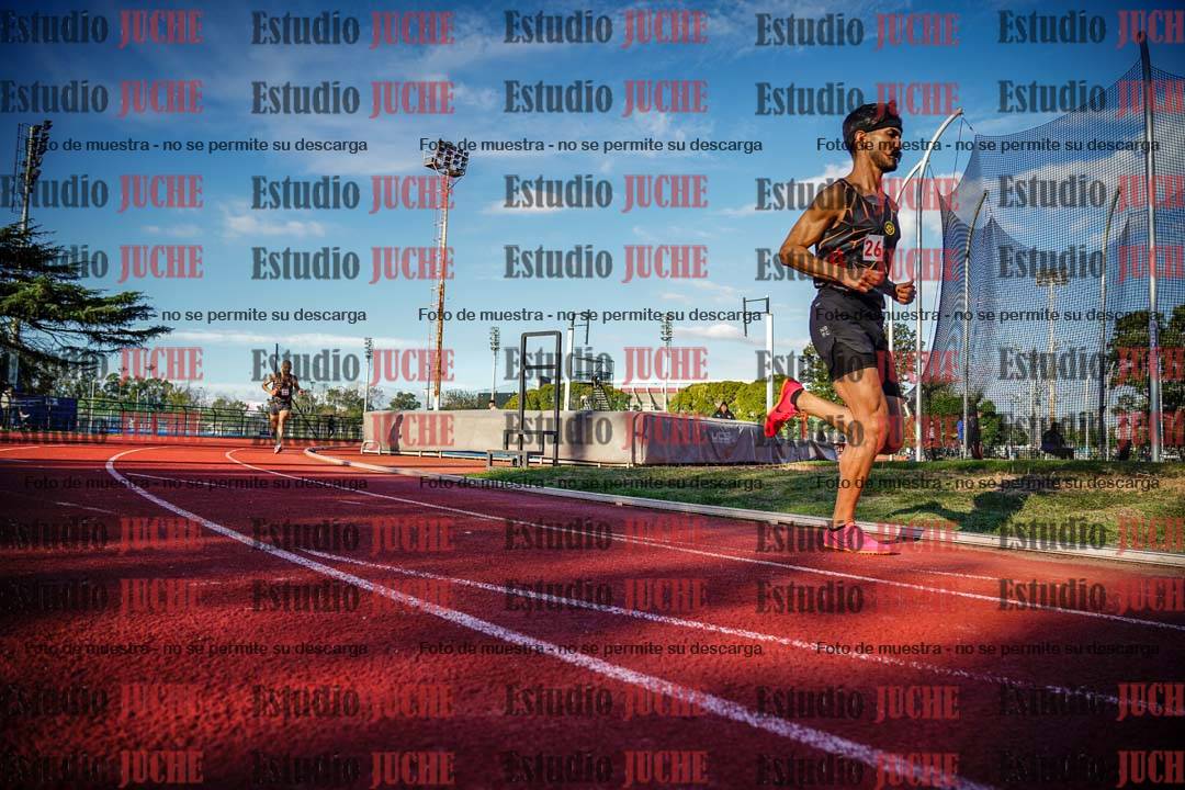 Fotos de los 3000 m llanos de varones