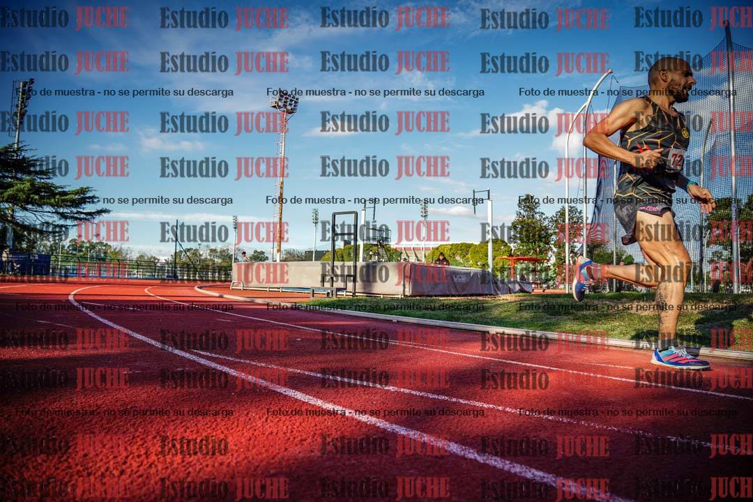 Fotos de los 3000 m llanos de varones
