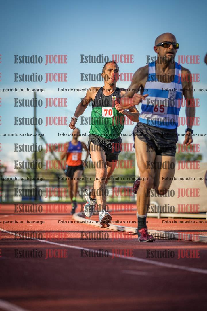 Fotos de los 3000 m llanos de varones