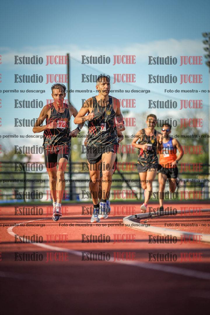 Fotos de los 3000 m llanos de varones