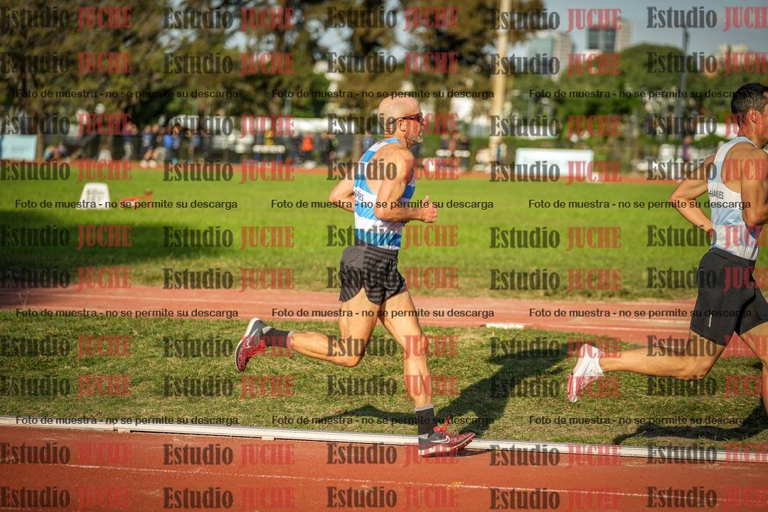 Fotos de los 3000 m llanos de varones