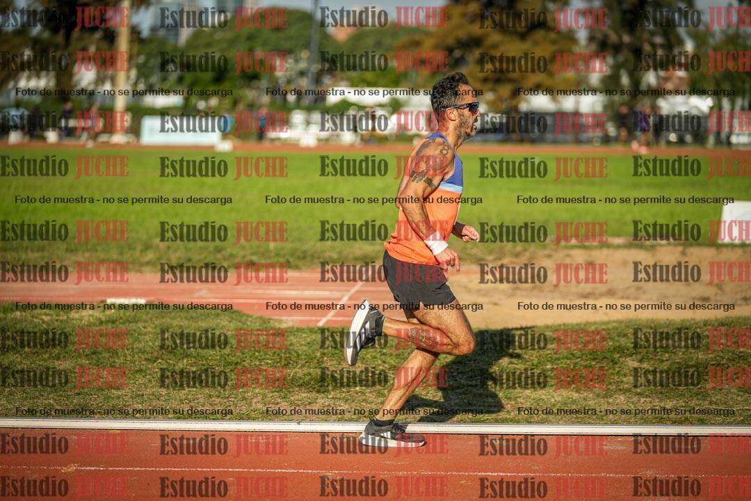 Fotos de los 3000 m llanos de varones
