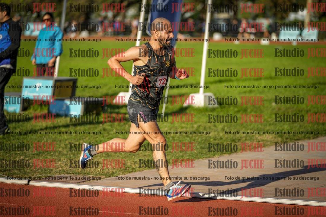Fotos de los 3000 m llanos de varones