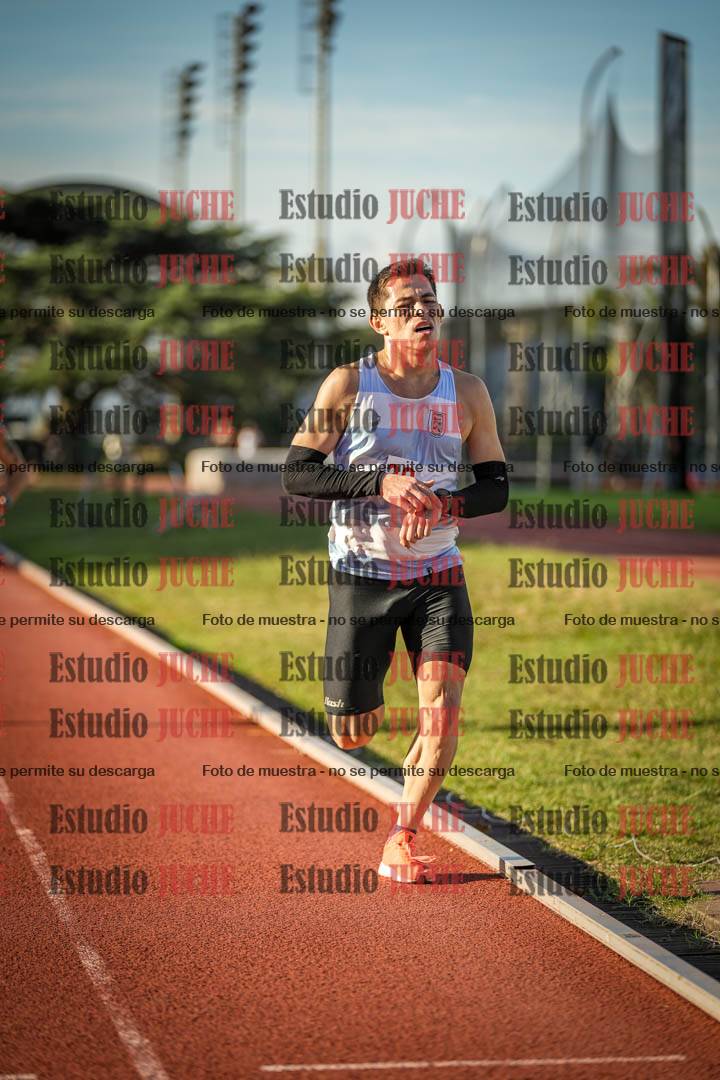 Fotos de los 3000 m llanos de varones