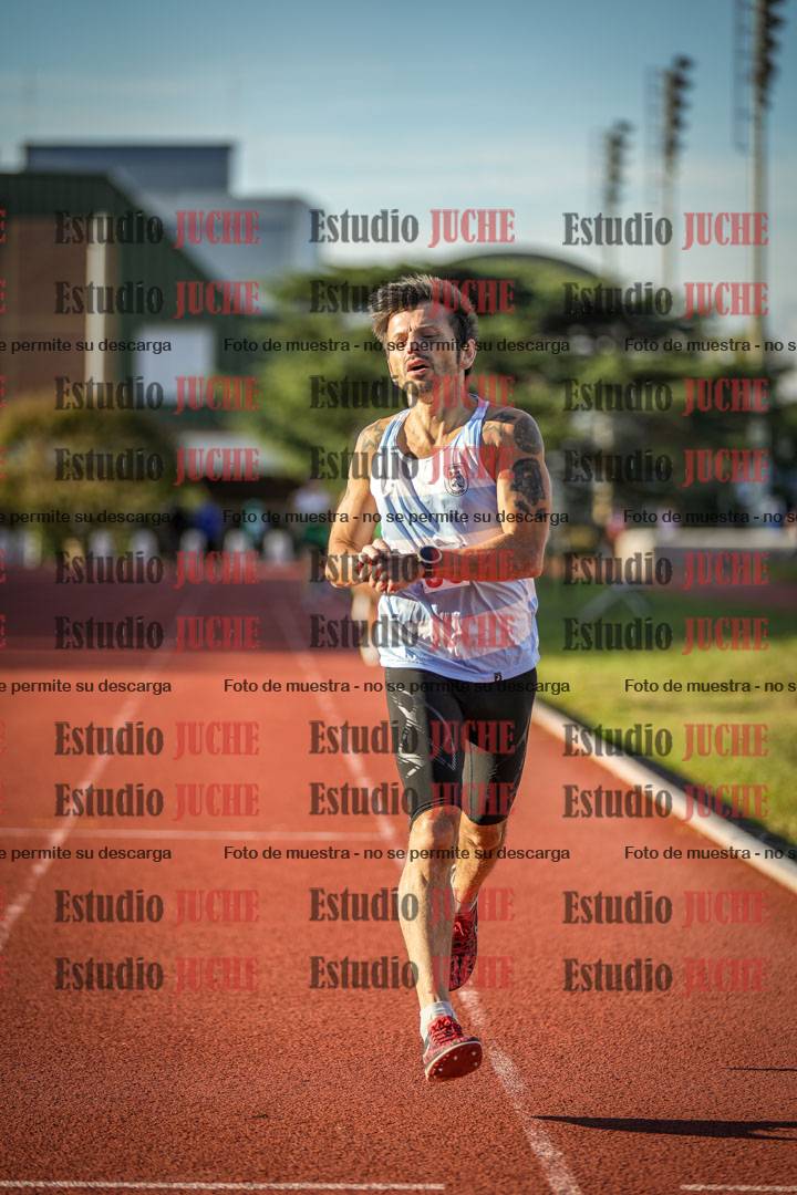 Fotos de los 3000 m llanos de varones