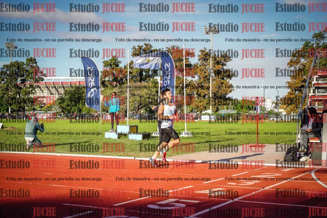 Fotos de los 3000 m llanos de varones