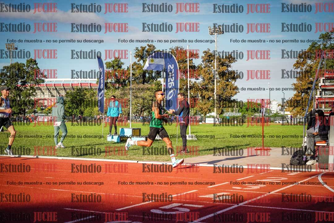 Fotos de los 3000 m llanos de varones