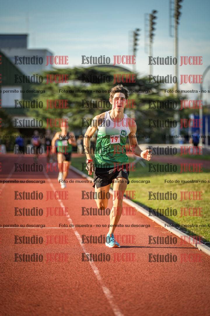 Fotos de los 3000 m llanos de varones