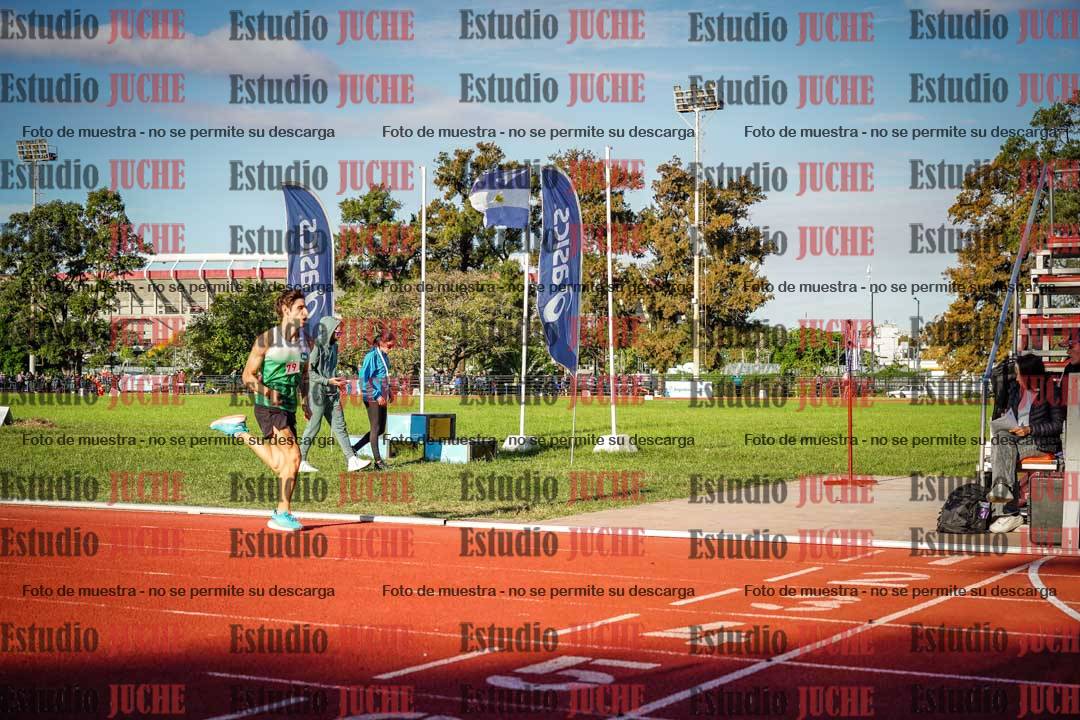 Fotos de los 3000 m llanos de varones