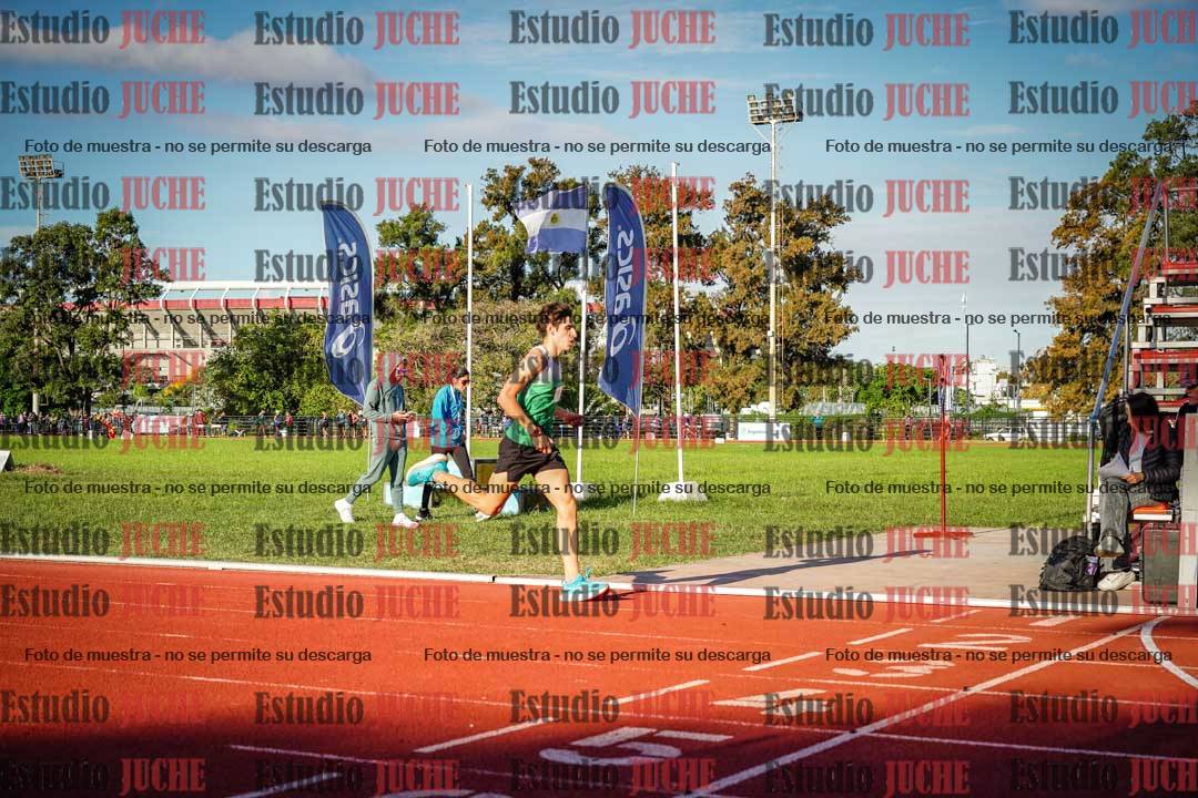 Fotos de los 3000 m llanos de varones