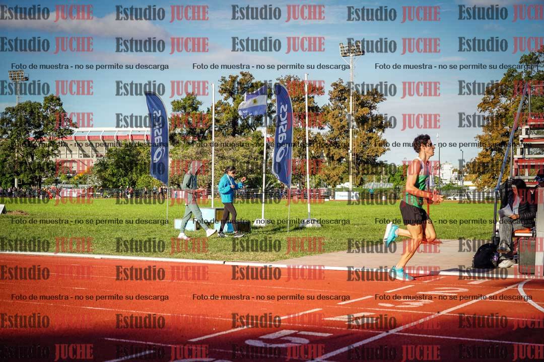 Fotos de los 3000 m llanos de varones