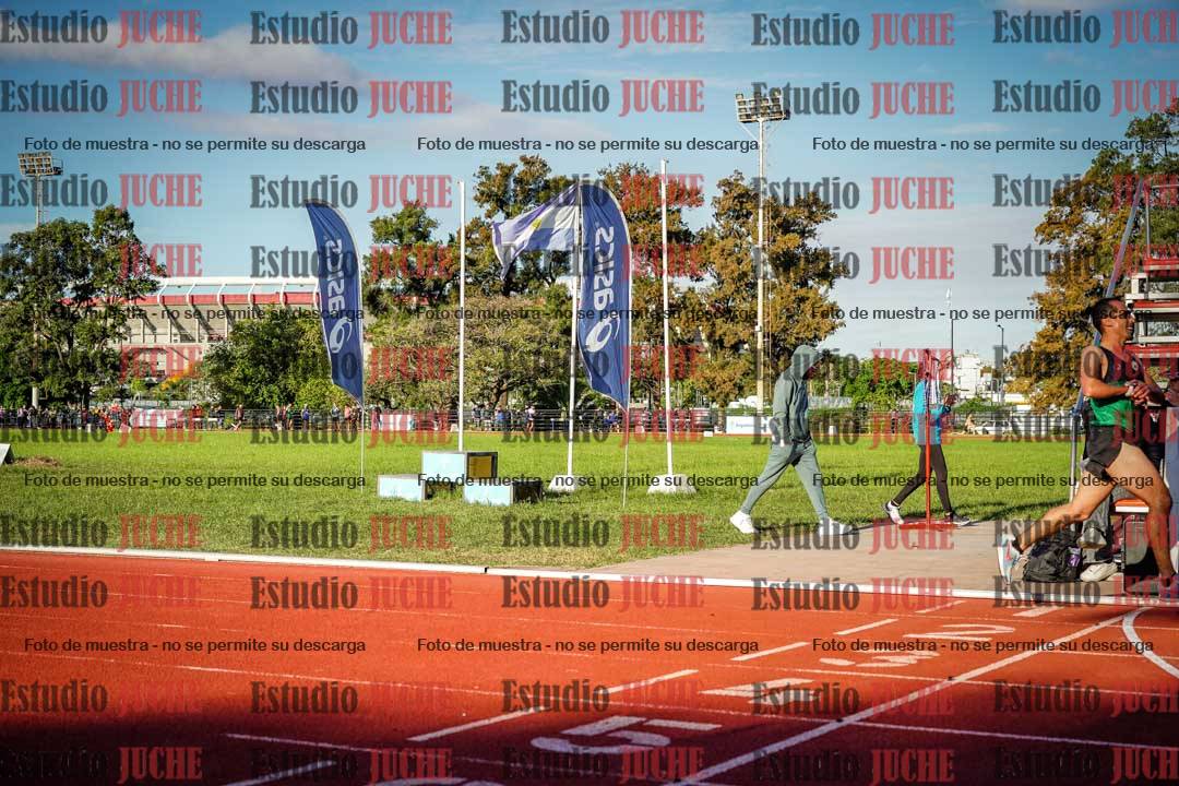 Fotos de los 3000 m llanos de varones