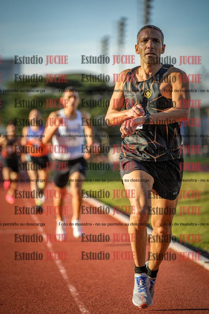 Fotos de los 3000 m llanos de varones
