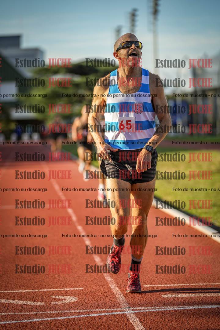 Fotos de los 3000 m llanos de varones