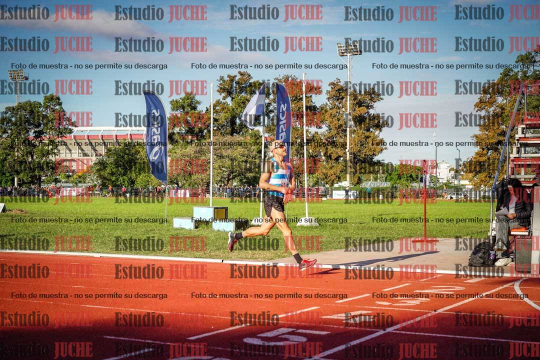 Fotos de los 3000 m llanos de varones