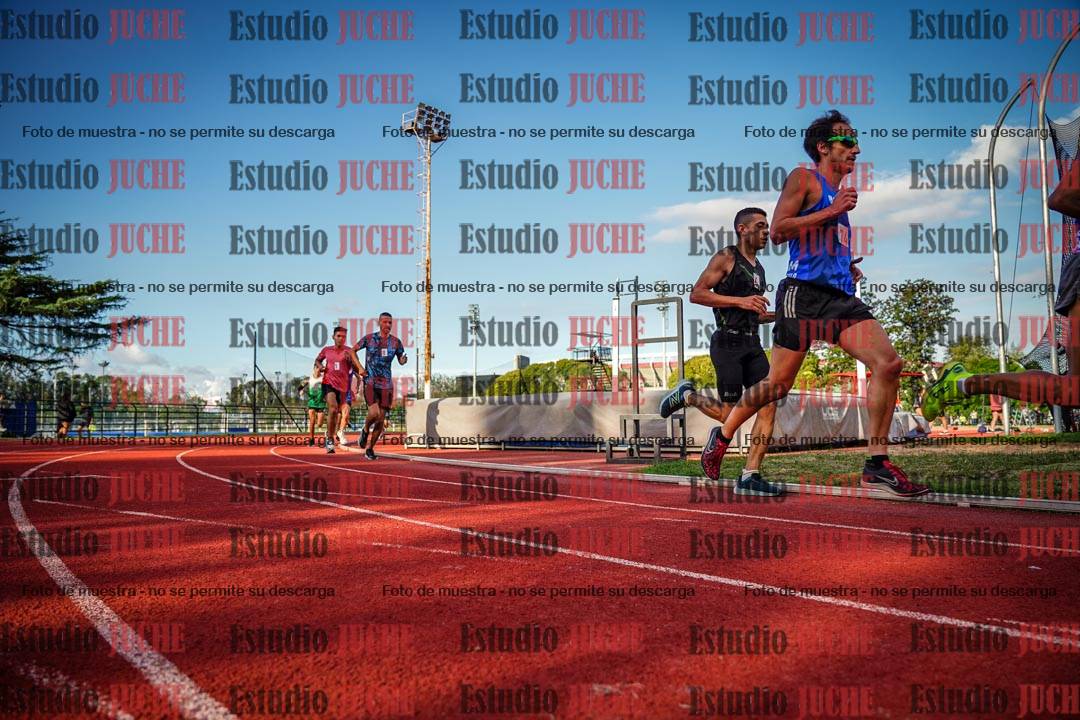 Fotos de los 3000 m llanos de varones