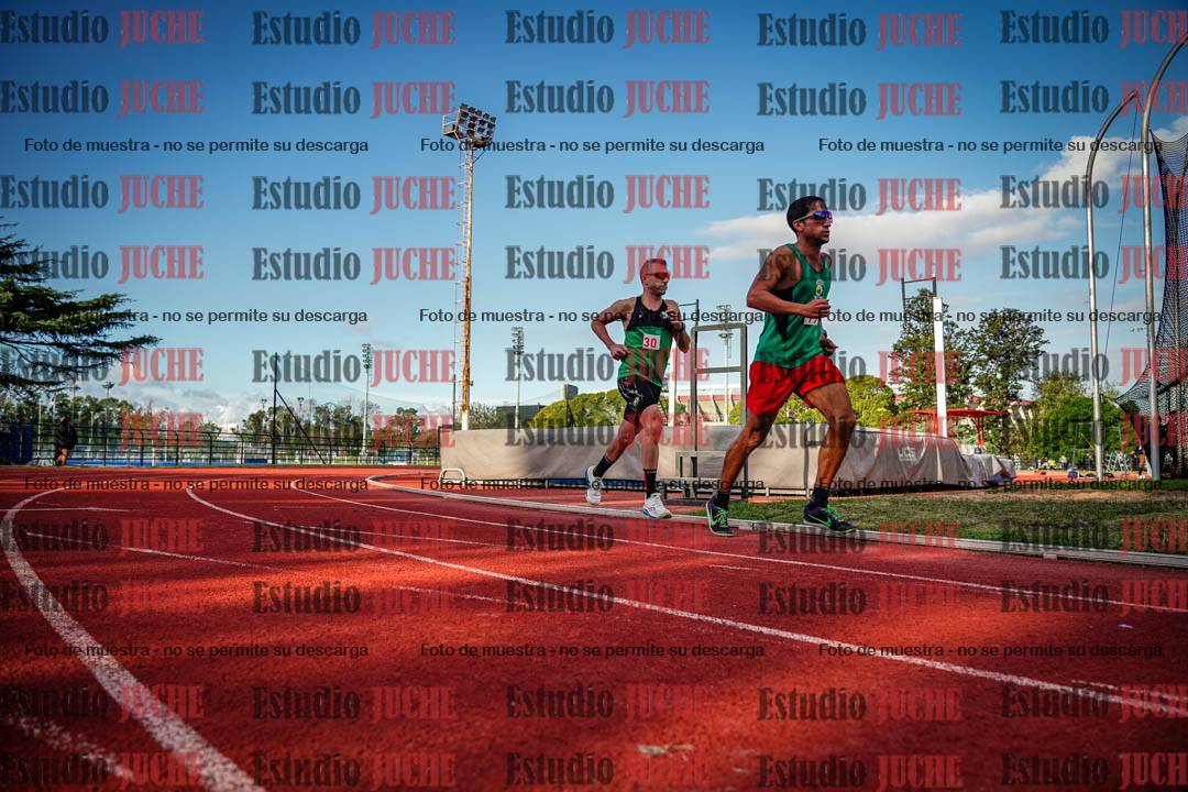 Fotos de los 3000 m llanos de varones