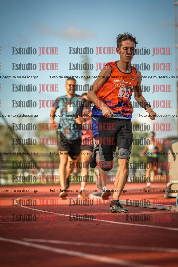 Fotos de los 3000 m llanos de varones