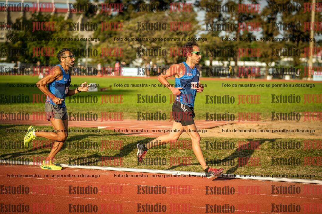Fotos de los 3000 m llanos de varones