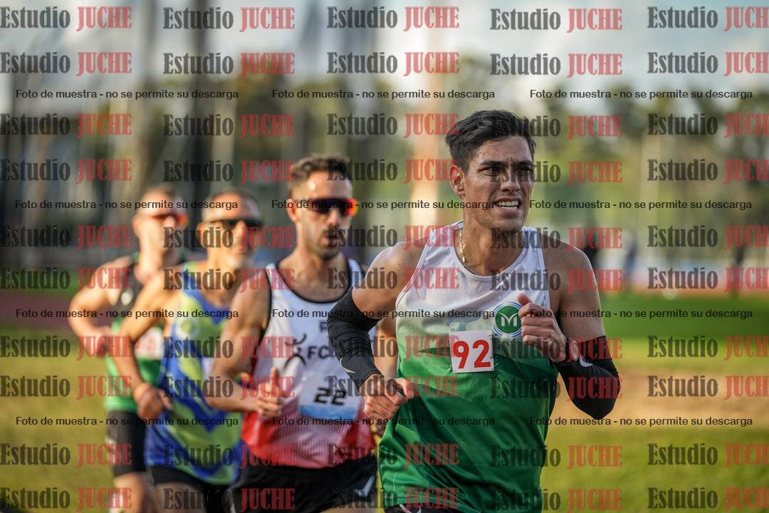 Fotos de los 3000 m llanos de varones