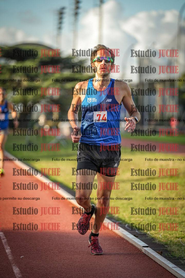 Fotos de los 3000 m llanos de varones