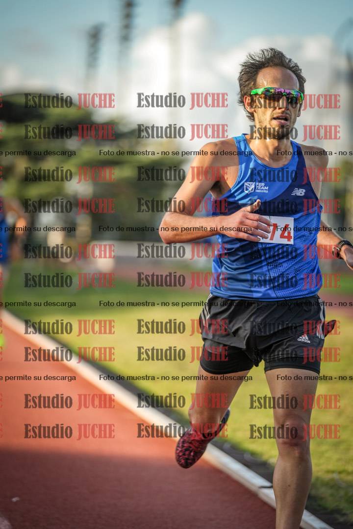 Fotos de los 3000 m llanos de varones