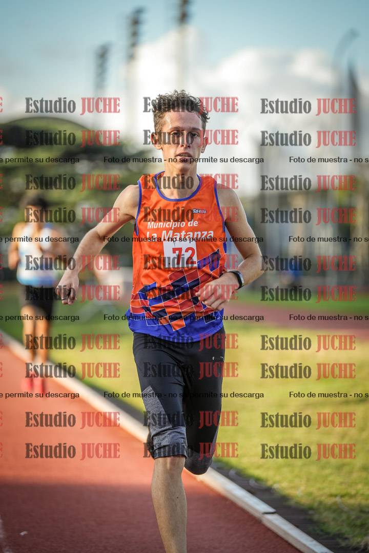 Fotos de los 3000 m llanos de varones