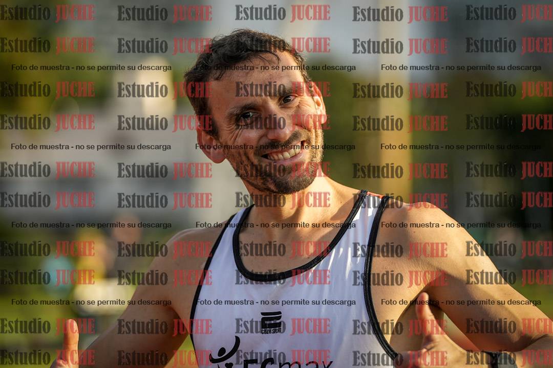 Fotos de los 3000 m llanos de varones