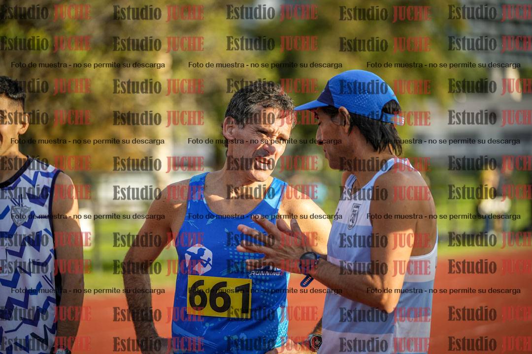 Fotos de los 3000 m llanos de varones