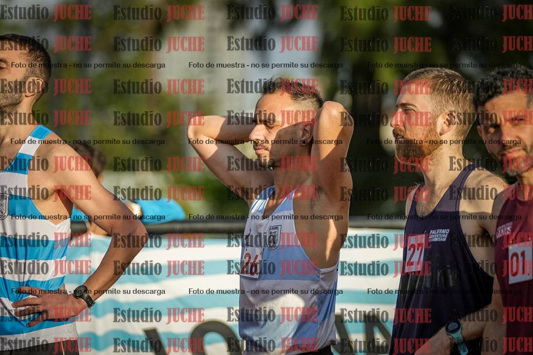 Fotos de los 3000 m llanos de varones