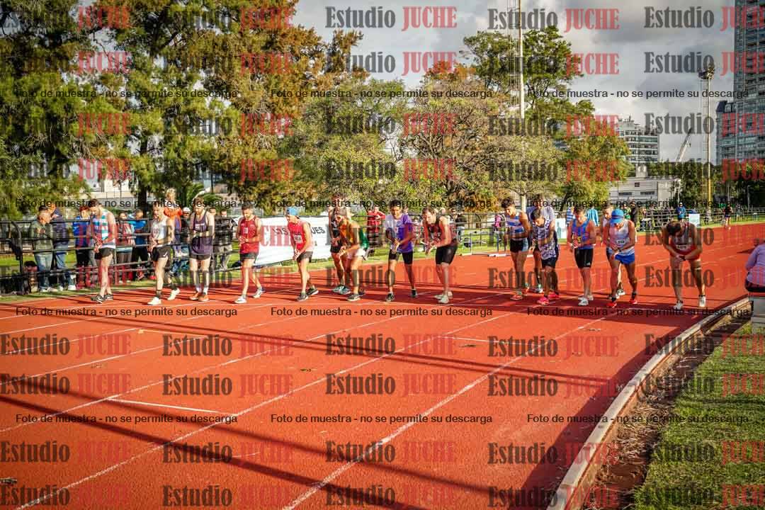 Fotos de los 3000 m llanos de varones