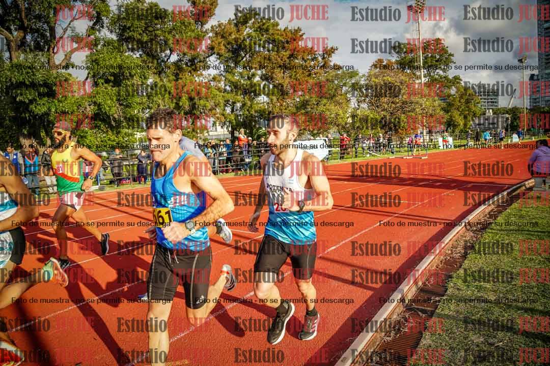 Fotos de los 3000 m llanos de varones