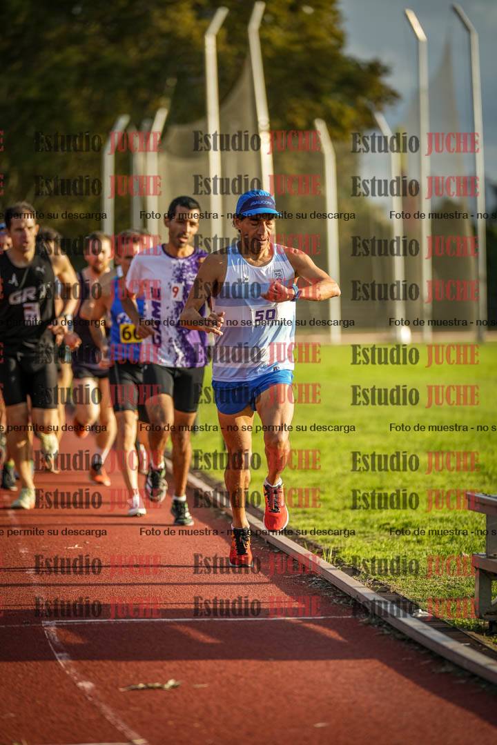 Fotos de los 3000 m llanos de varones