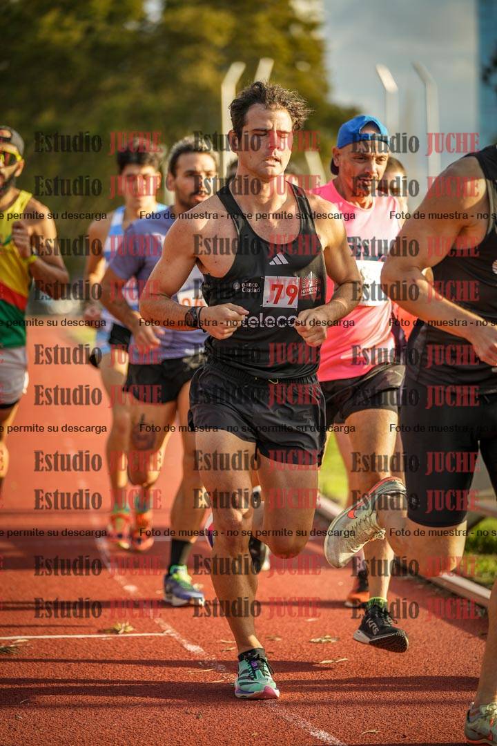 Fotos de los 3000 m llanos de varones